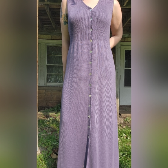 Button-Up Sleeveless Sweater Dress - Picture 3 of 4